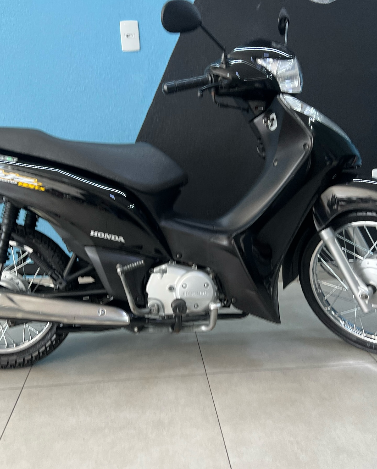BIZ 125 ES 2012
